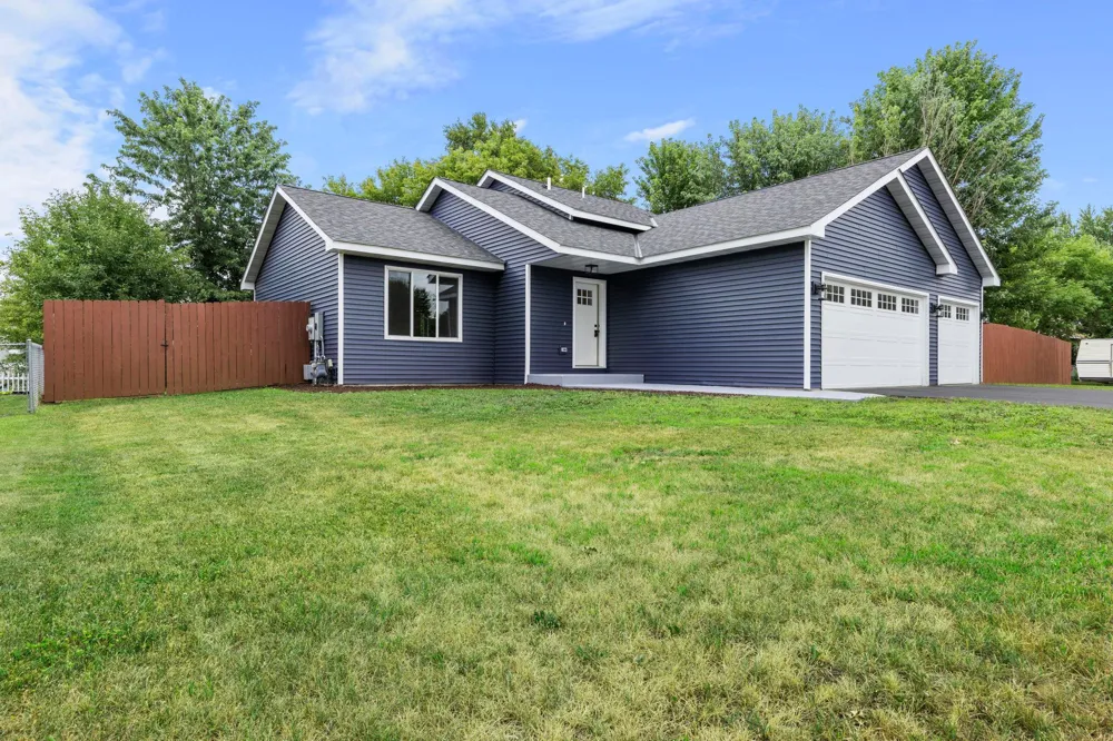 808 5th Avenue SW Isanti, MN 55040