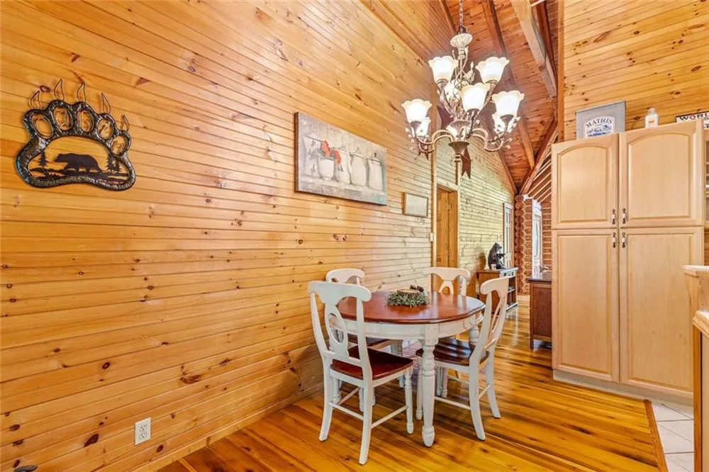 154 Summer Lane Clayton, GA 30525