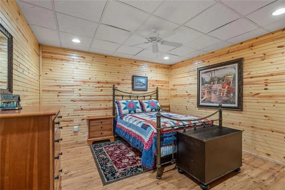 154 Summer Lane Clayton, GA 30525