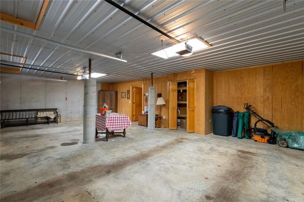 154 Summer Lane Clayton, GA 30525