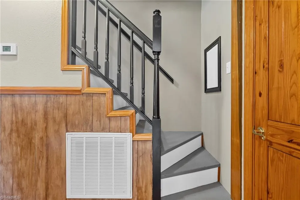 244 Glass Road Mount Airy, NC 27030