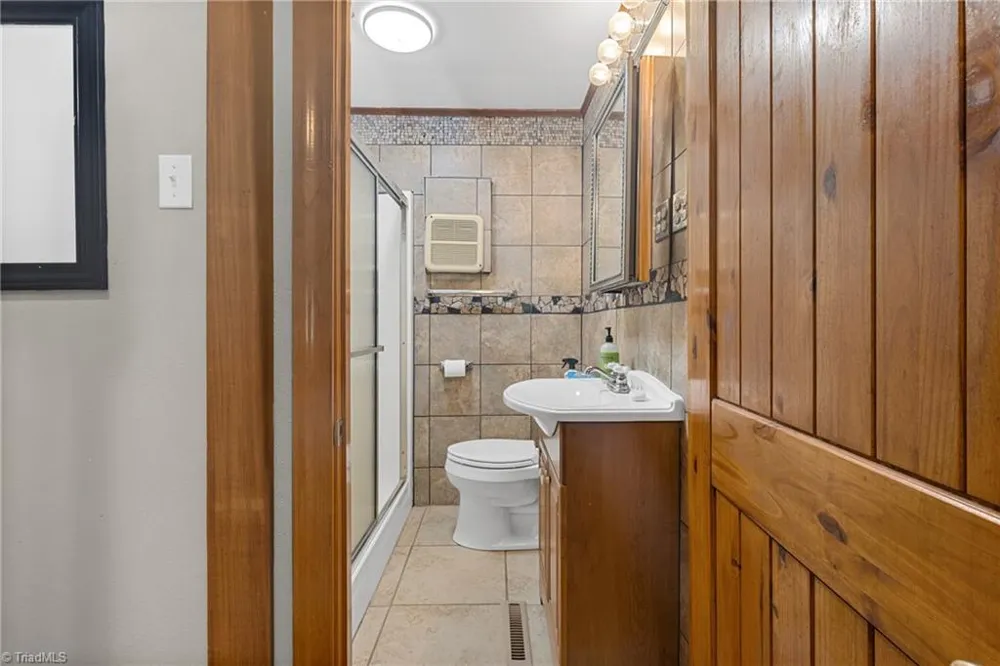244 Glass Road Mount Airy, NC 27030