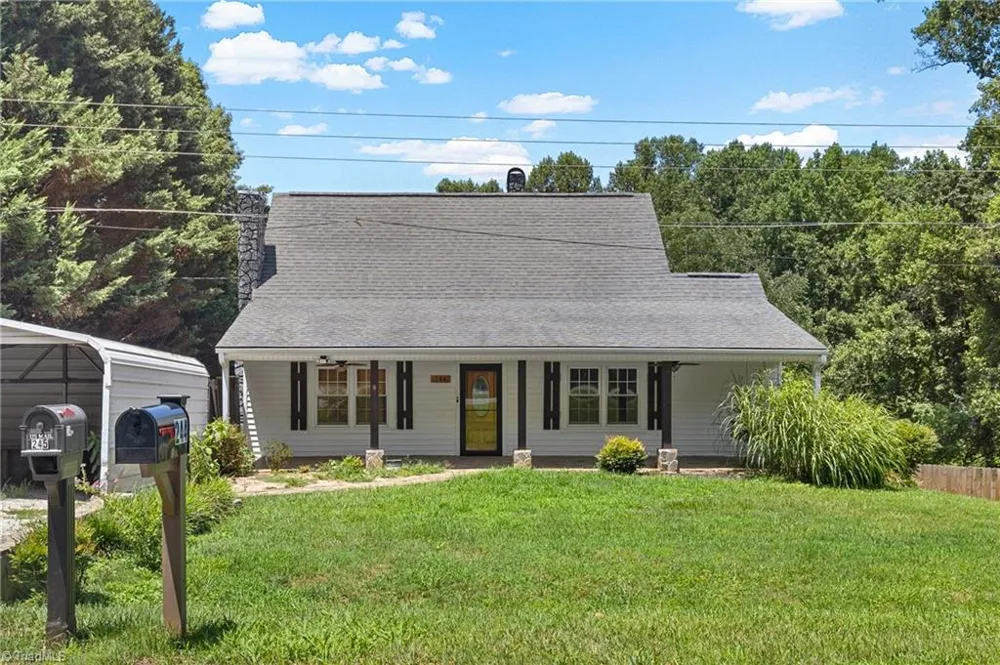 244 Glass Road Mount Airy, NC 27030