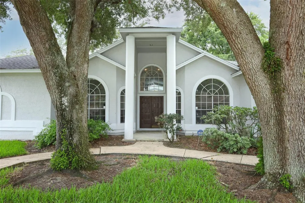 2357 CHANTILLY TERRACE Oviedo, FL 32765