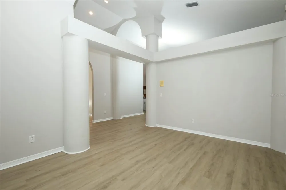 2357 CHANTILLY TERRACE Oviedo, FL 32765