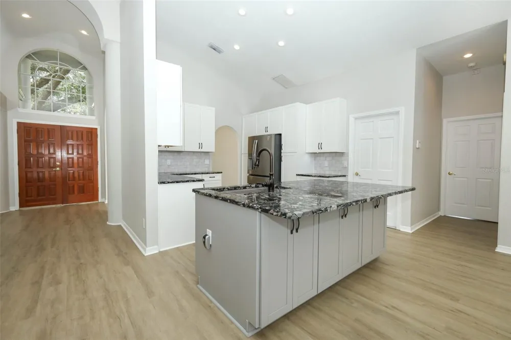 2357 CHANTILLY TERRACE Oviedo, FL 32765
