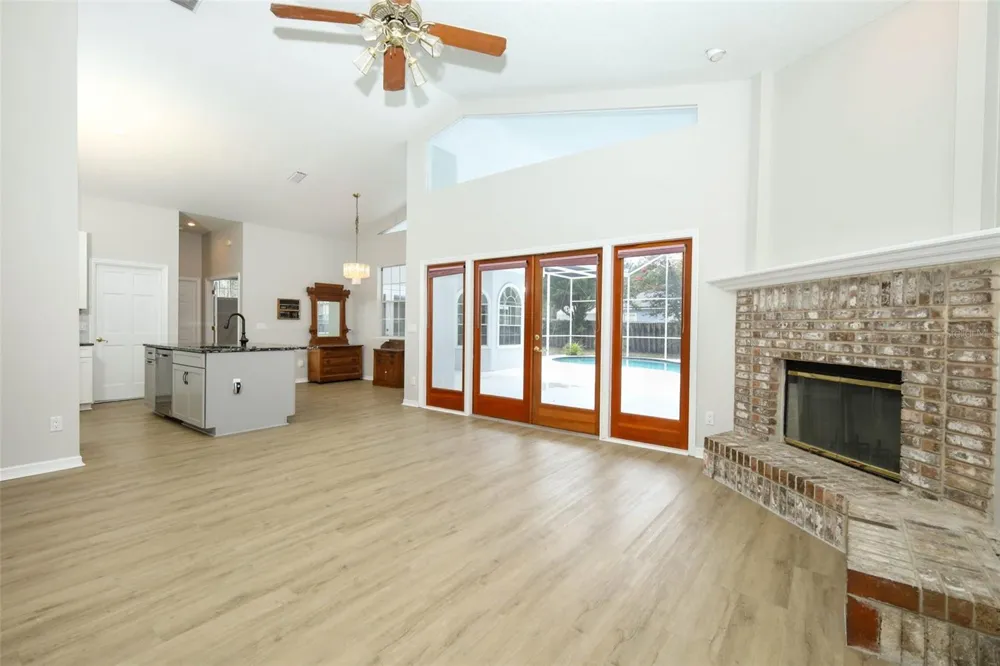 2357 CHANTILLY TERRACE Oviedo, FL 32765