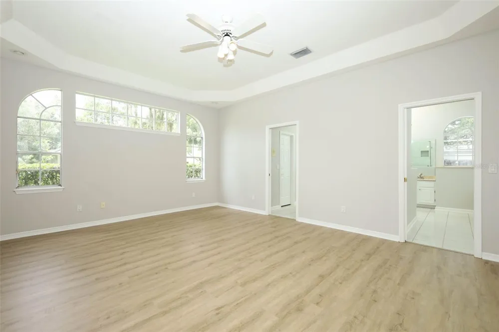 2357 CHANTILLY TERRACE Oviedo, FL 32765