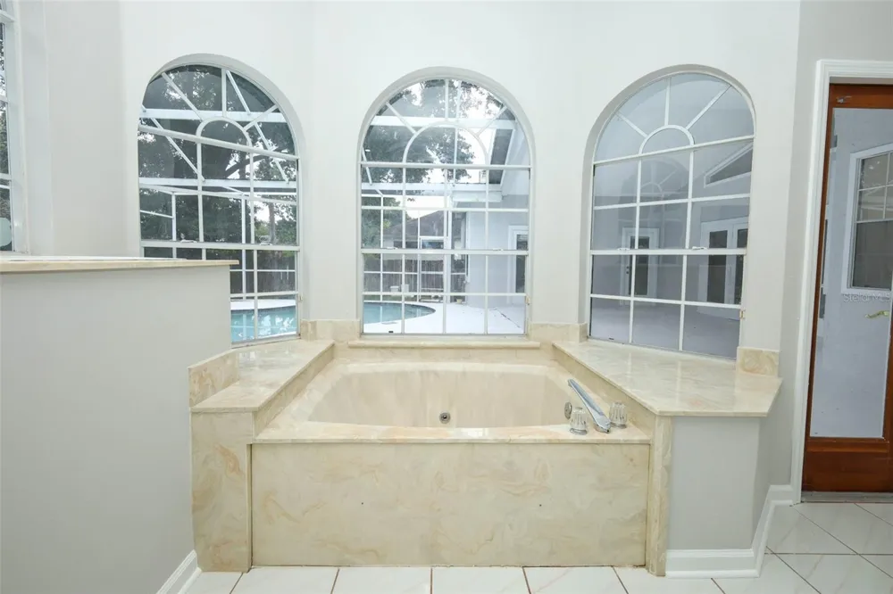 2357 CHANTILLY TERRACE Oviedo, FL 32765