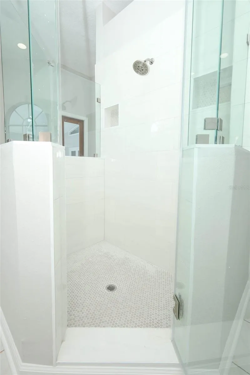 2357 CHANTILLY TERRACE Oviedo, FL 32765