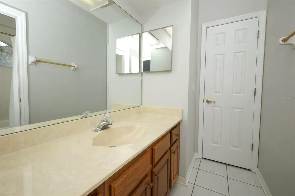 2357 CHANTILLY TERRACE Oviedo, FL 32765