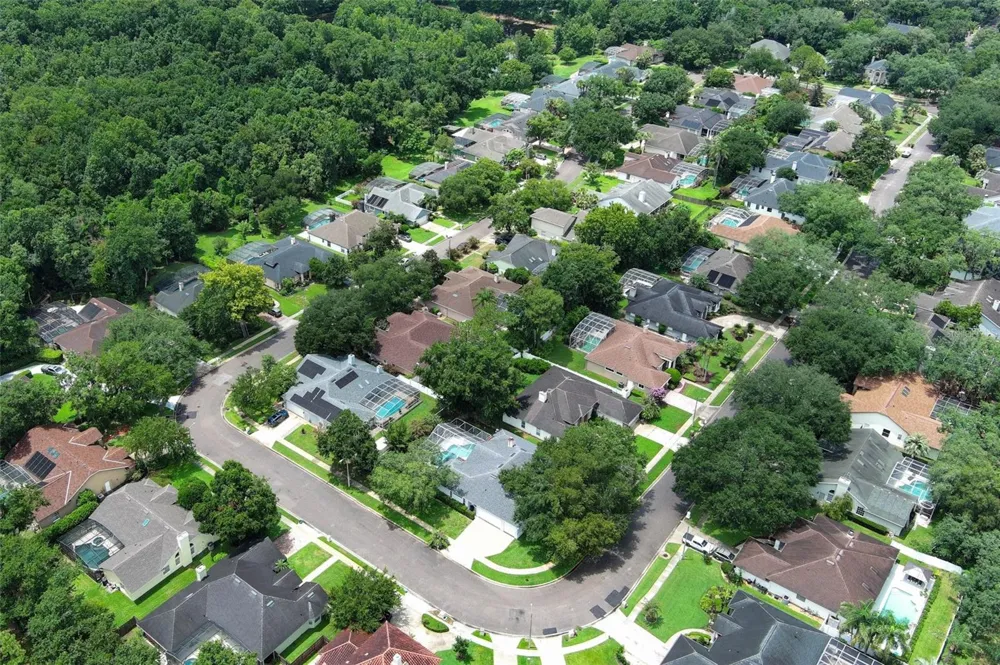 2357 CHANTILLY TERRACE Oviedo, FL 32765
