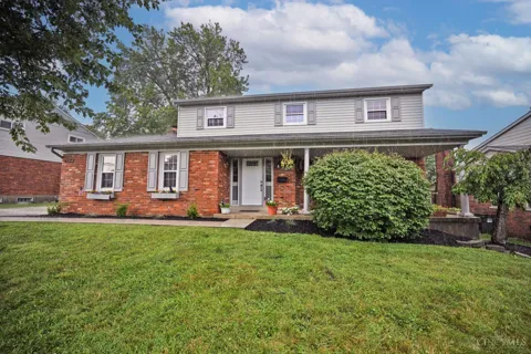 9133 Fontainebleau Terrace