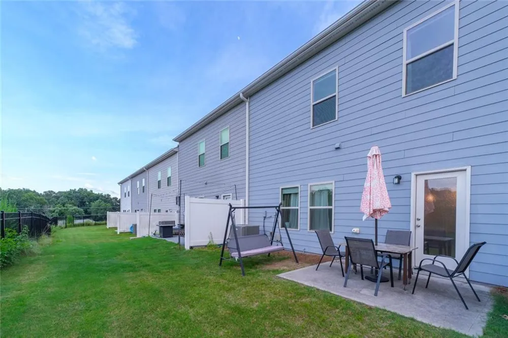 139 Madison Bend Woodstock, GA 30188