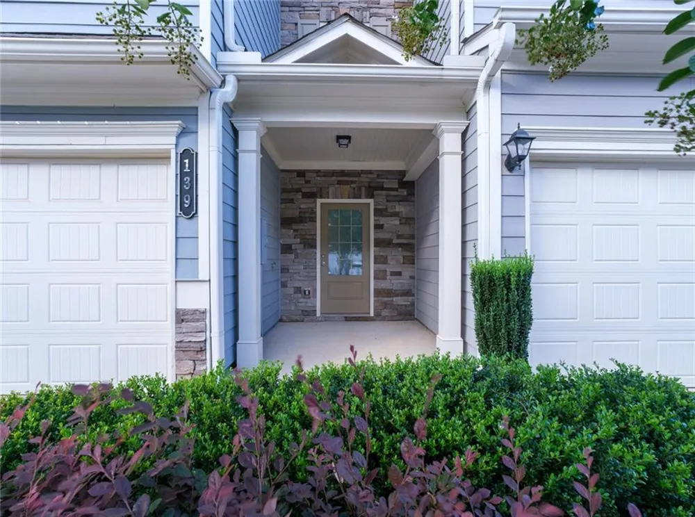 139 Madison Bend Woodstock, GA 30188
