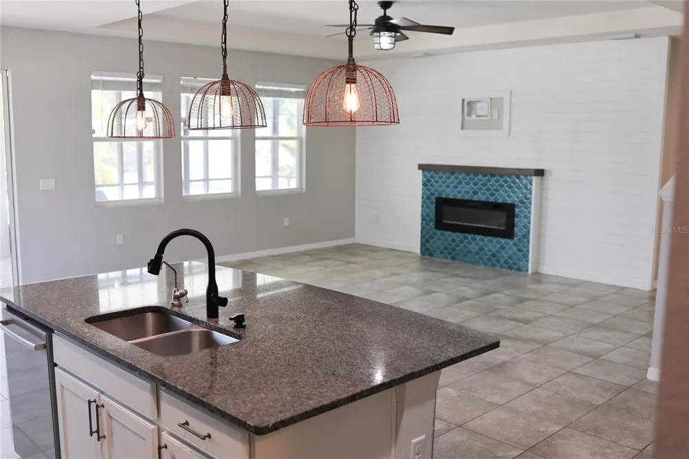 5002 JACKEL CHASE DRIVE Wimauma, FL 33598