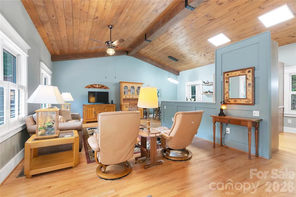 2 Duya Court Brevard, NC 28712