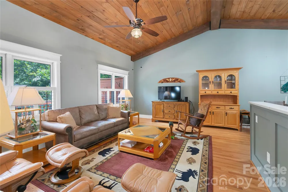 2 Duya Court Brevard, NC 28712