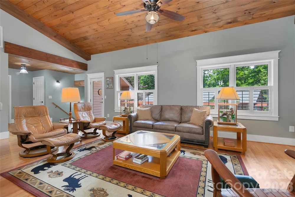 2 Duya Court Brevard, NC 28712