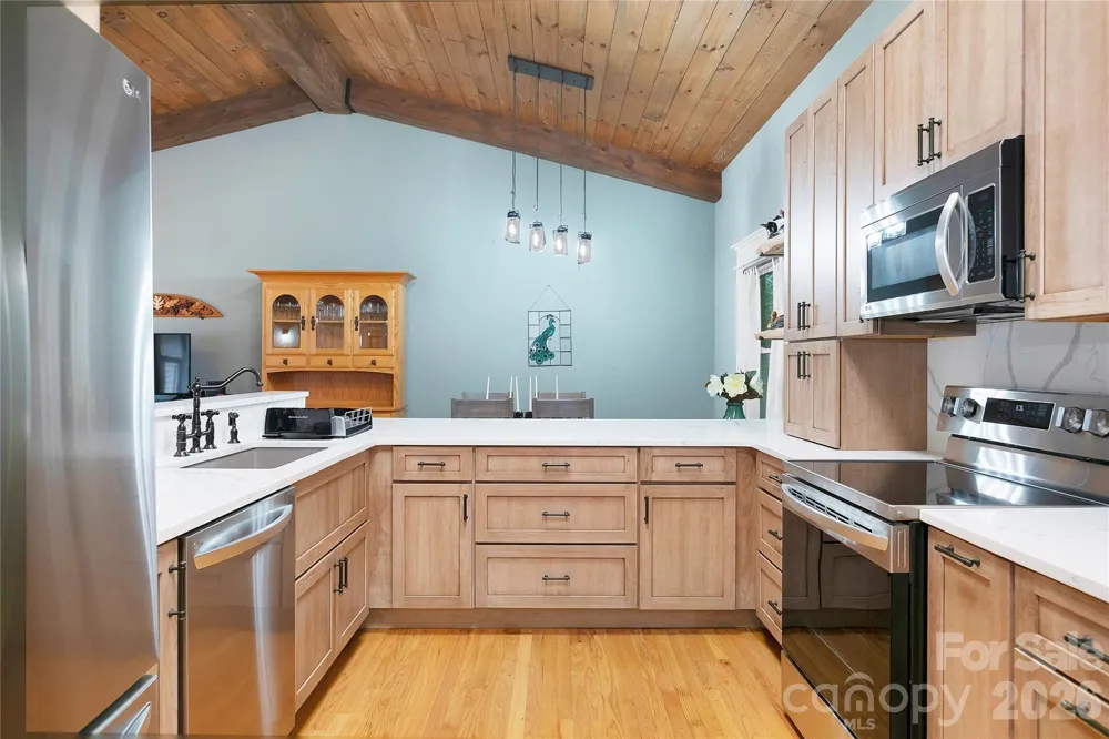 2 Duya Court Brevard, NC 28712
