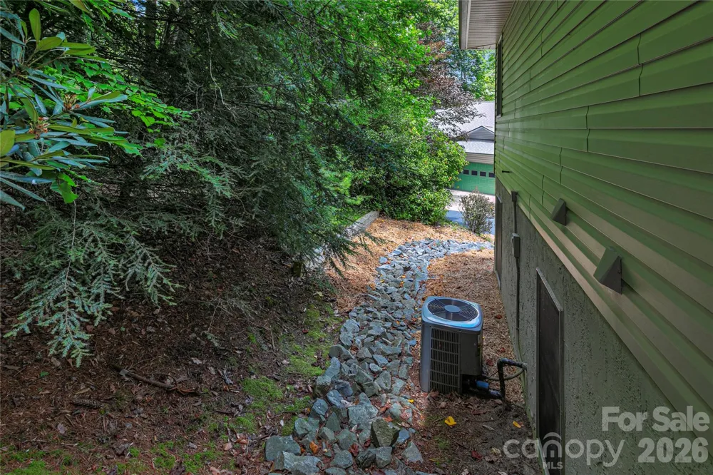 2 Duya Court Brevard, NC 28712