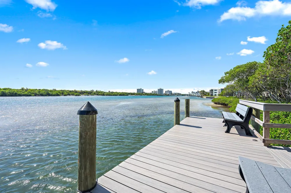 200 Waterway Road #208 Tequesta, FL 33469