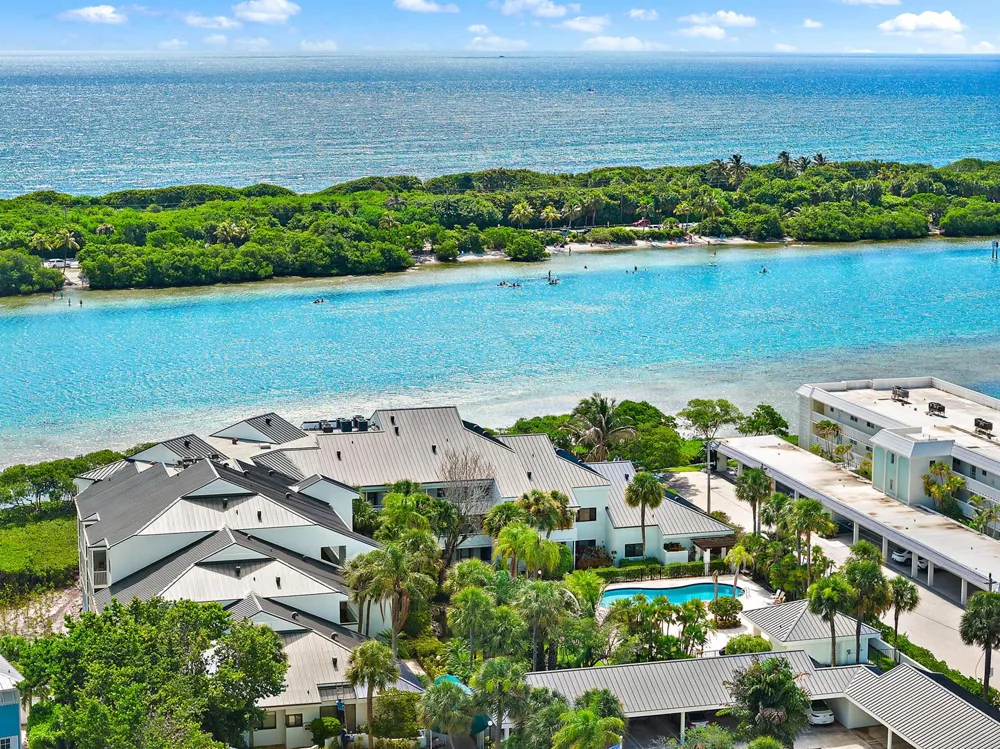 200 Waterway Road #208 Tequesta, FL 33469