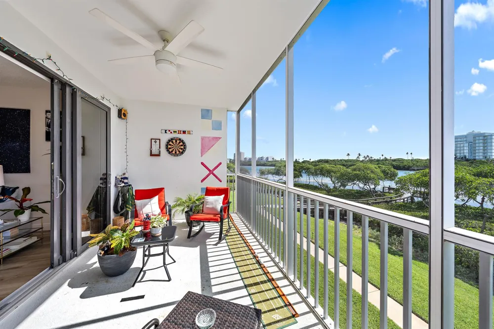 200 Waterway Road #208 Tequesta, FL 33469