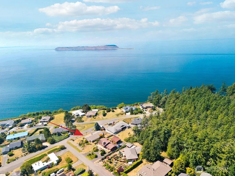 320 Palmer Drive Port Townsend, WA 98368
