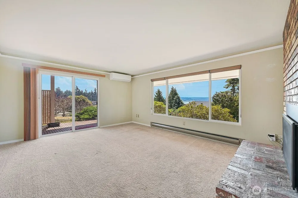 320 Palmer Drive Port Townsend, WA 98368
