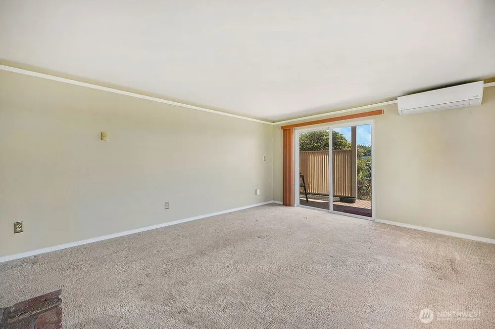 320 Palmer Drive Port Townsend, WA 98368