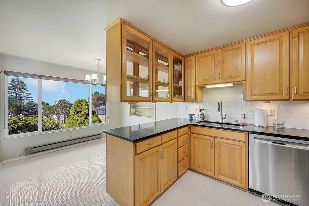 320 Palmer Drive Port Townsend, WA 98368