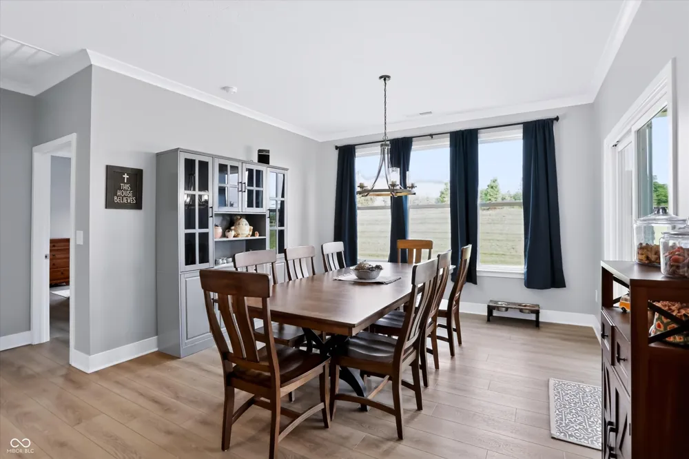 5054 Foxley Park Lane Avon, IN 46123