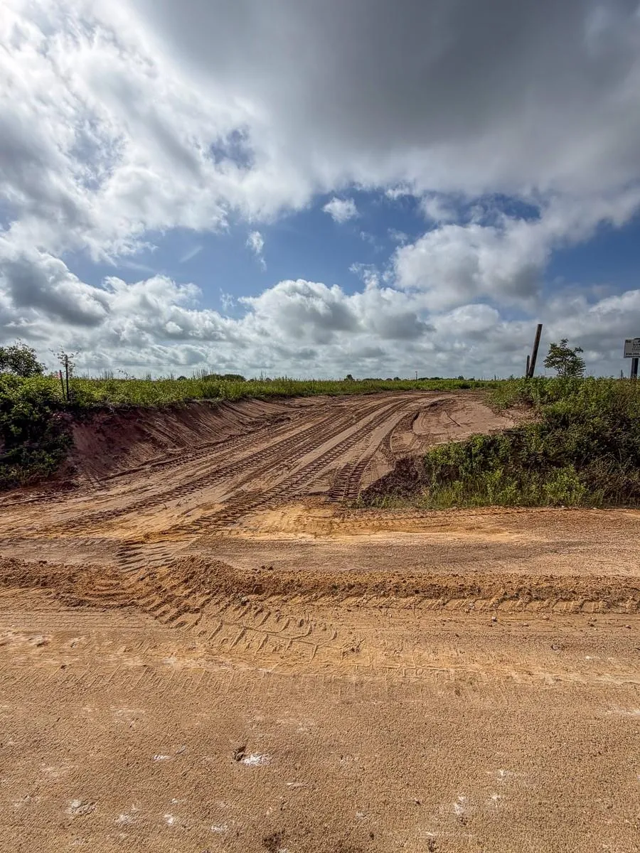 1 Wolchik Road Sealy, TX 77474