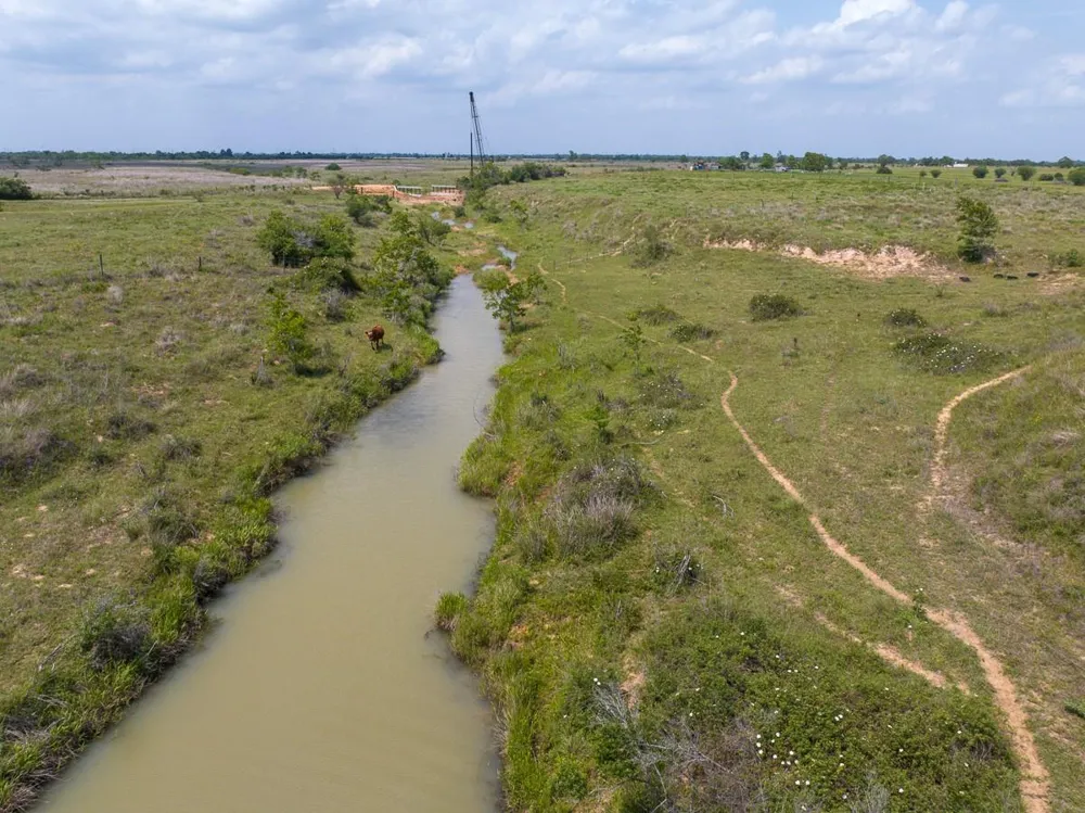 1 Wolchik Road Sealy, TX 77474