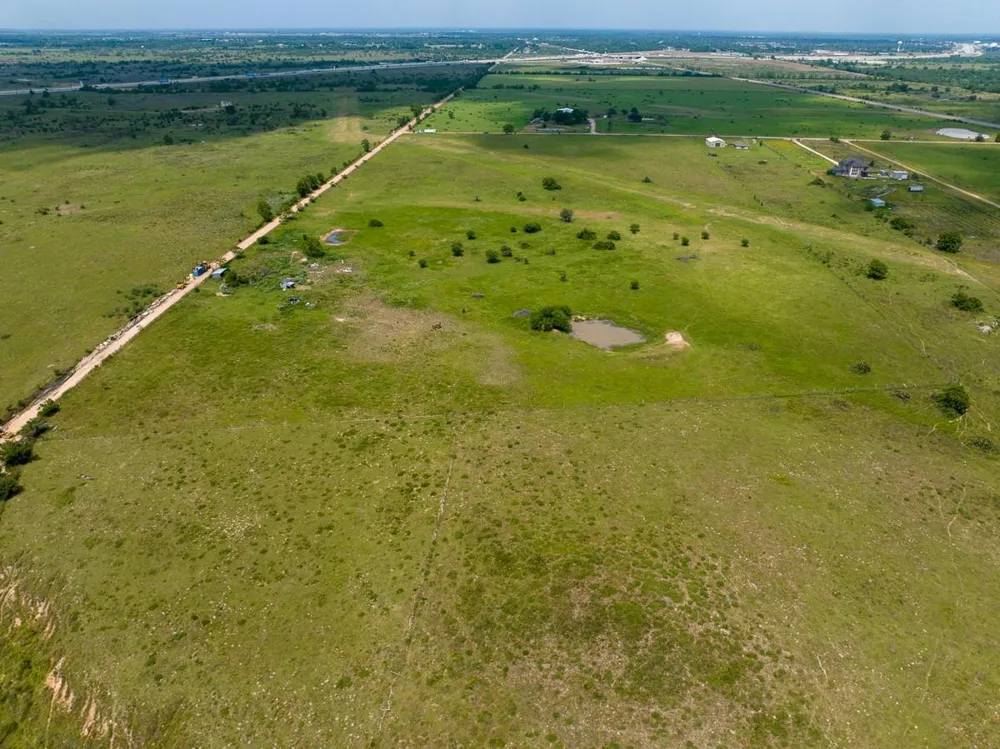 1 Wolchik Road Sealy, TX 77474