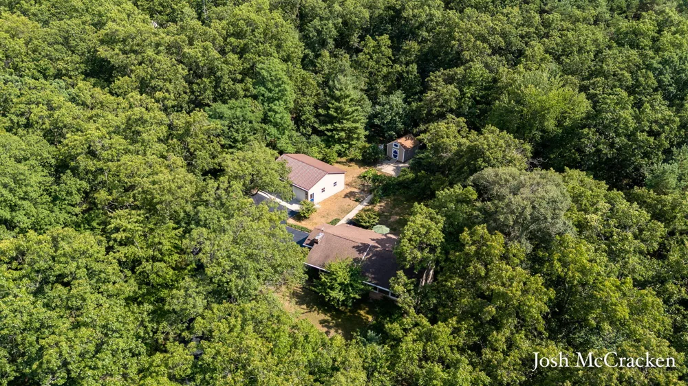 9665 Black Oak Drive Lowell, MI 49331