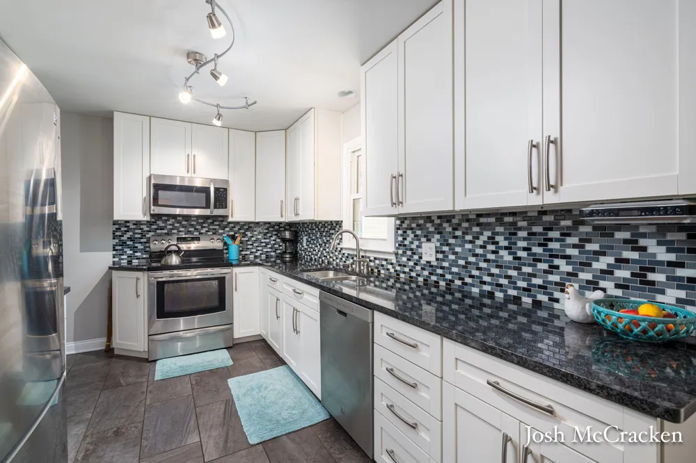 9665 Black Oak Drive Lowell, MI 49331