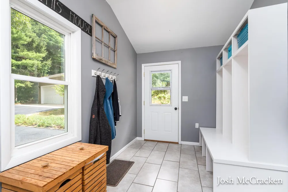 9665 Black Oak Drive Lowell, MI 49331