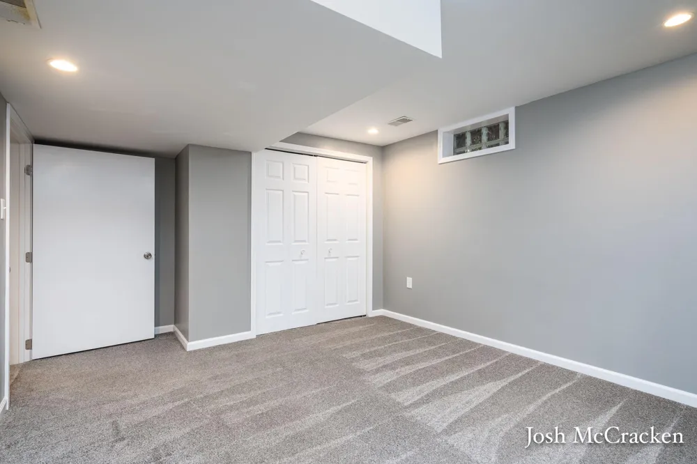 9665 Black Oak Drive Lowell, MI 49331