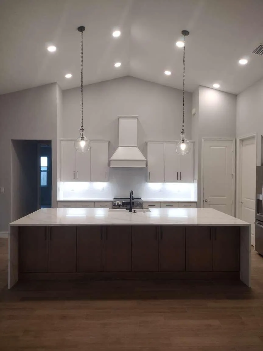 662 NE WAVERLY TERRACE Jensen Beach, FL 34957