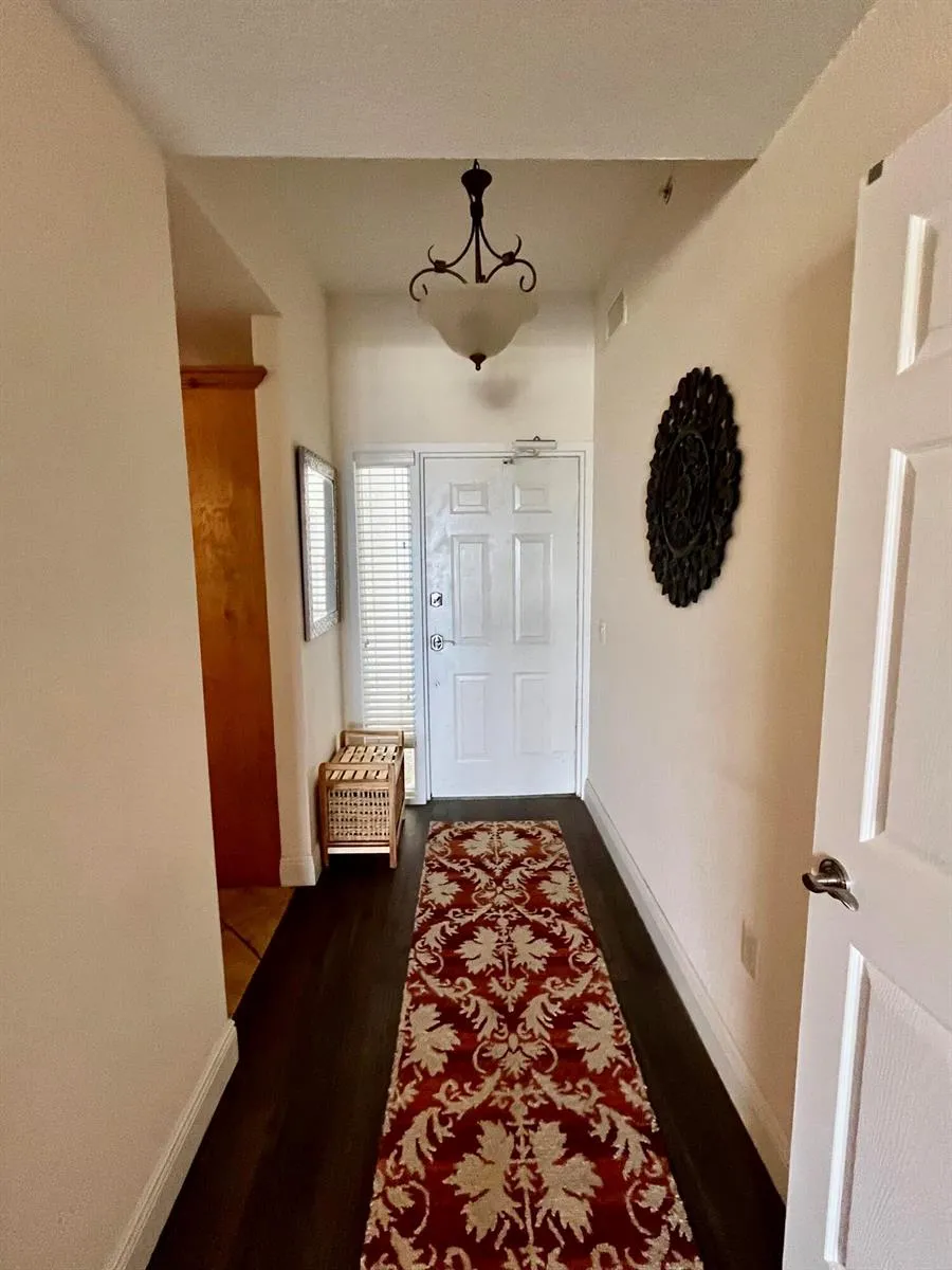 370 GOLFVIEW ROAD #302 North Palm Beach, FL 33408