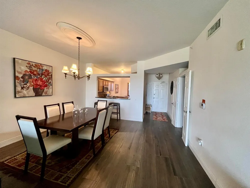 370 GOLFVIEW ROAD #302 North Palm Beach, FL 33408