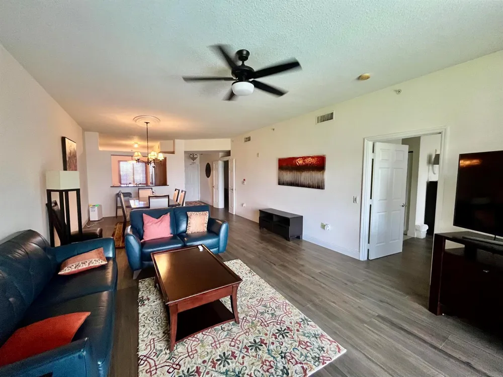 370 GOLFVIEW ROAD #302 North Palm Beach, FL 33408