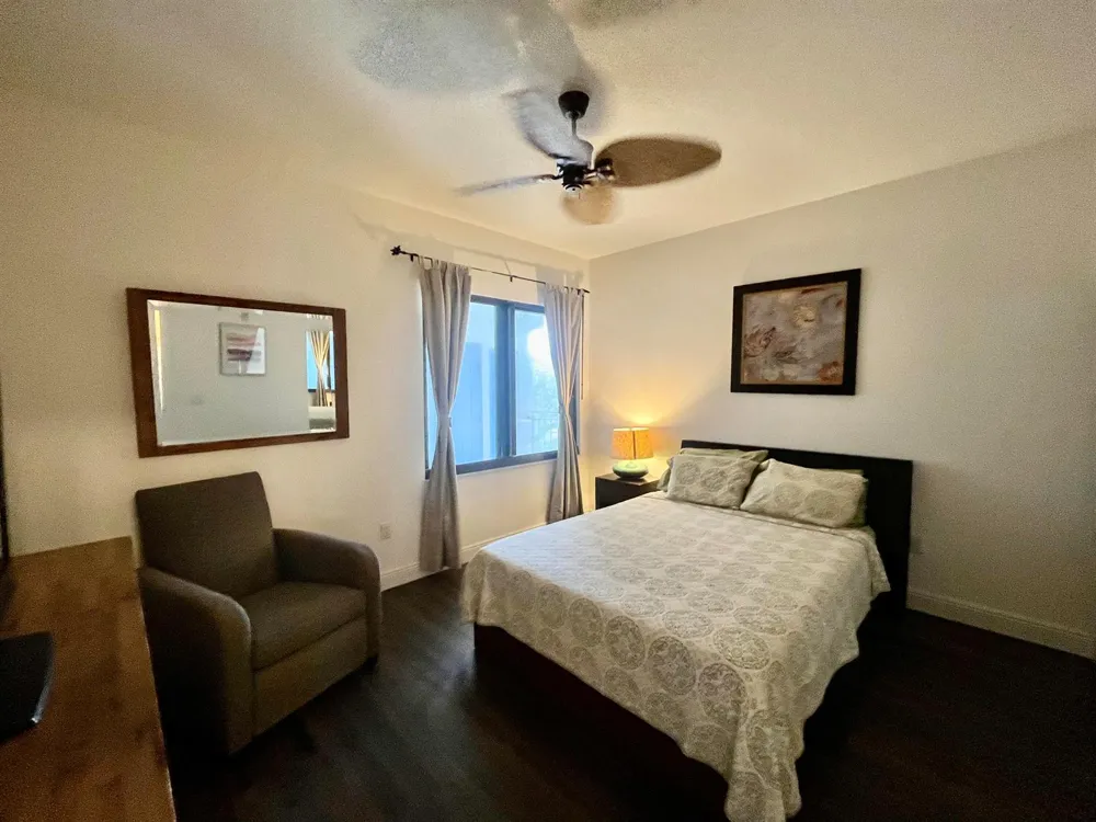 370 GOLFVIEW ROAD #302 North Palm Beach, FL 33408