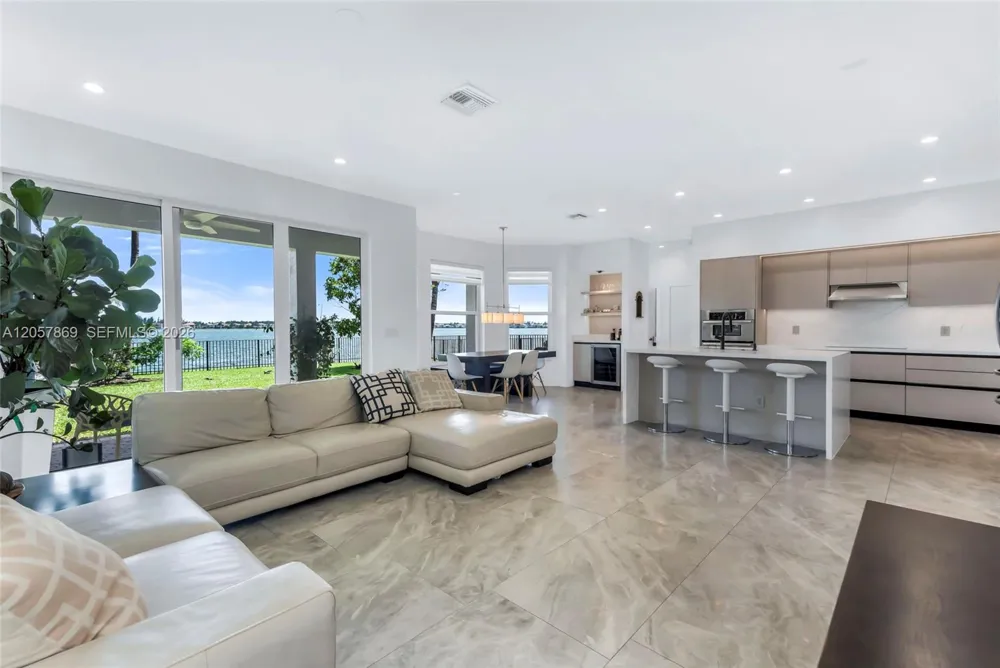 17774 SW 47th St Miramar, FL 33029