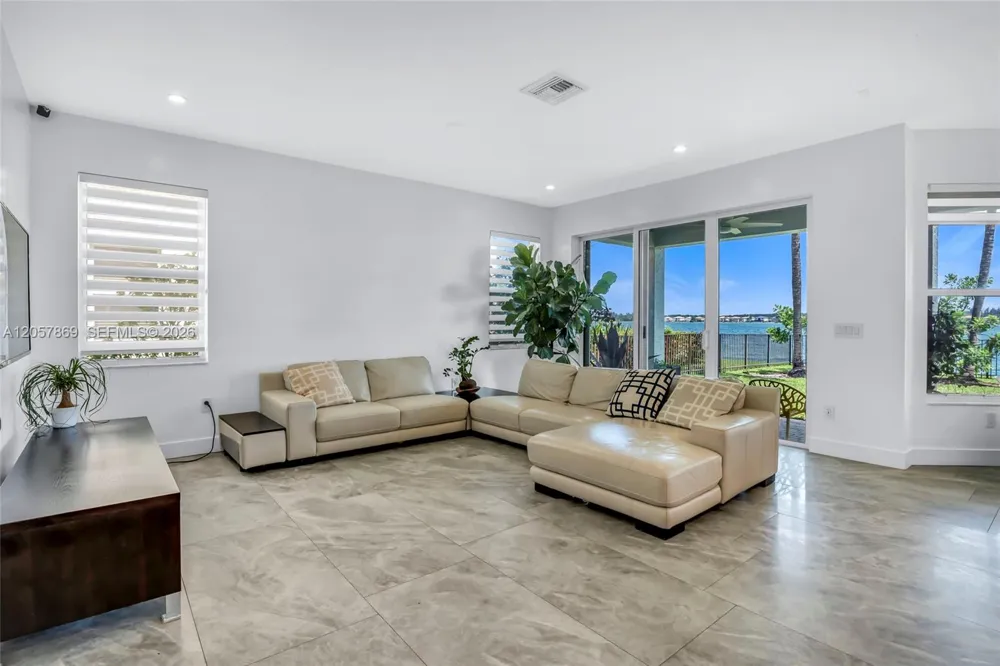17774 SW 47th St Miramar, FL 33029