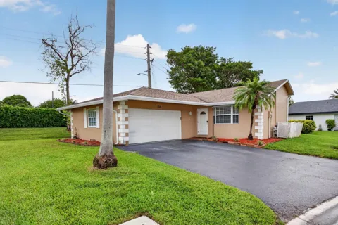 7516 NW 88th Terrace