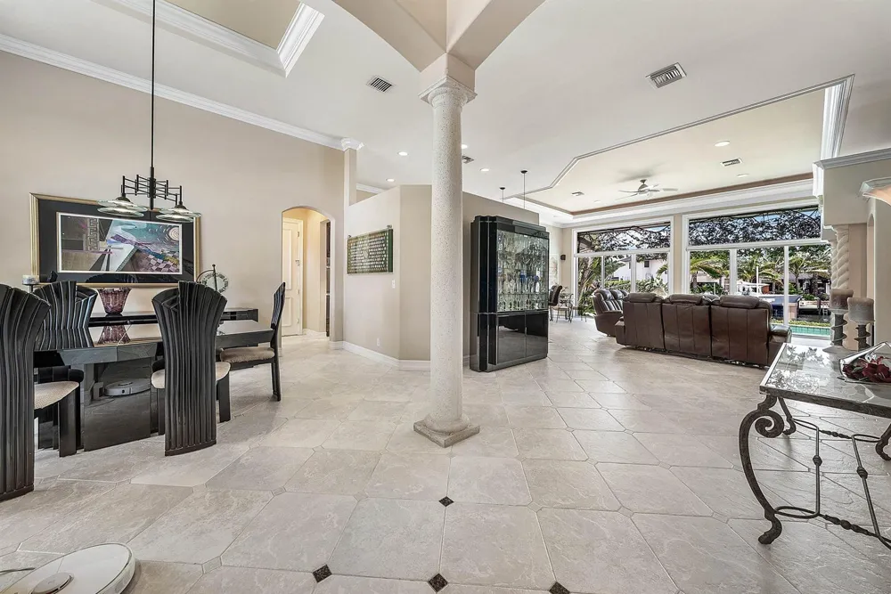 2761 NE 48TH COURT Lighthouse Point, FL 33064