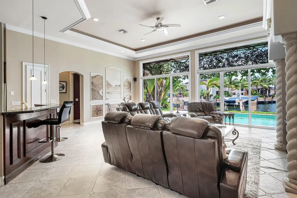 2761 NE 48TH COURT Lighthouse Point, FL 33064